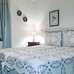 Awesome In Kamena Vourla